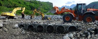 Travaux au radier du Ouaki - Janvier 2013