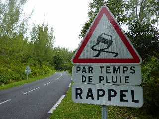 Grand Brl - Route des laves - Panneau routier - rappel