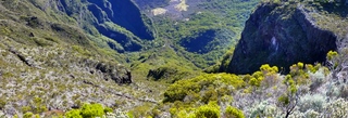 Piton de la Fournaise, vue depuis le Piton des Basaltes vers le Fond de la Rivire de l'Est