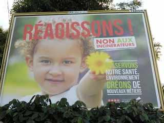 24 juin 2018 - St-Pierre - Campagne d'affichage Rgion Runion - Ragissons ! Non aux incinrateurs ...
