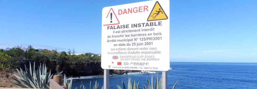 12 mai 2019 - St-Pierre - Pointe du Diable - Amnagement littoral ouest  - Panneau Falaise instable